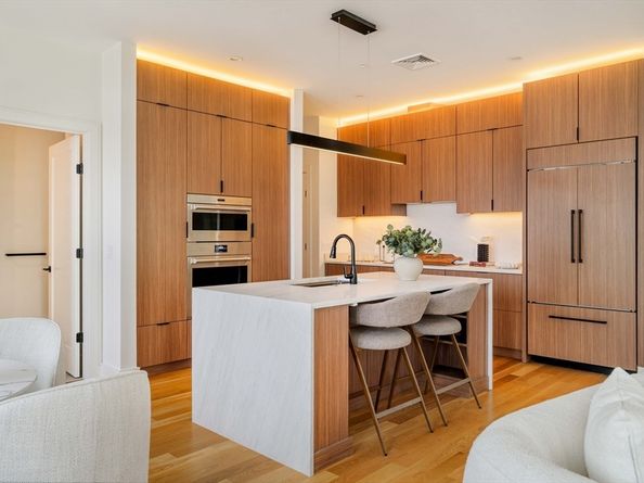 58 Kent U404, Brookline MA 02445