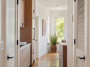 58 Kent U404, Brookline MA 02445