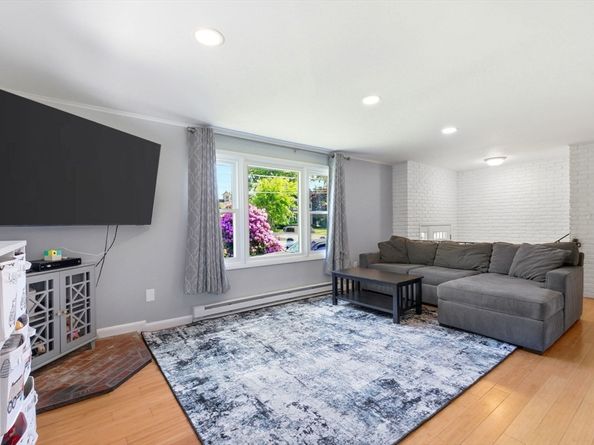 137 Holten, Danvers MA 01923