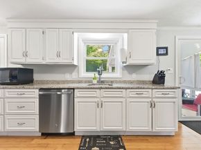 137 Holten, Danvers MA 01923