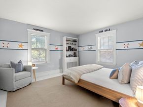 67 Humphrey St 1, Marblehead MA 01945