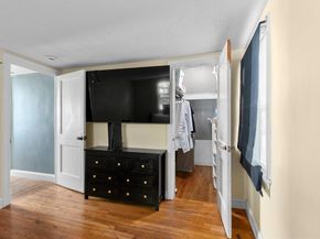 30 Tinson Rd, Quincy MA 02169