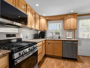 30 Tinson Rd, Quincy MA 02169