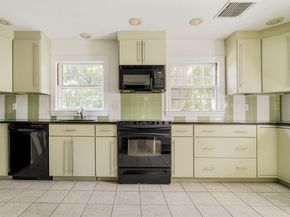 77 Jordan Rd, Brookline MA 02446