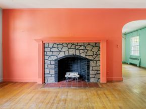 77 Jordan Rd, Brookline MA 02446