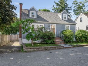 6 Arlington Terrace, Malden MA 02148