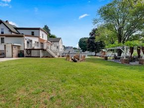 304 Wanoosnoc Rd, Fitchburg MA 01420