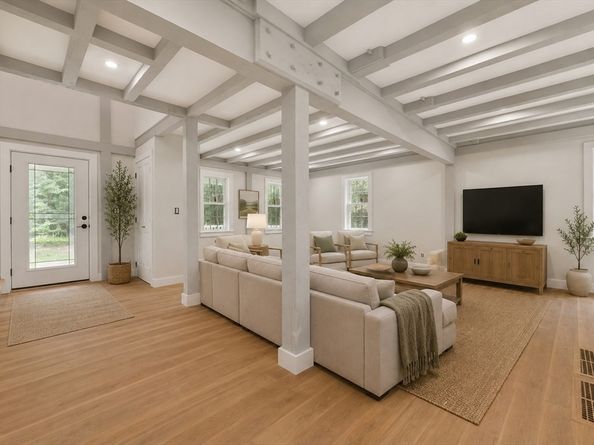 16 Janes Rd, Boxford MA 01921