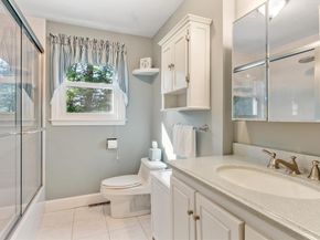 26 Franklin St, Billerica MA 01862