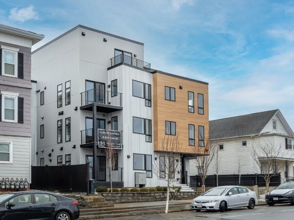 595 Broadway 302, Somerville MA 02145