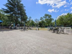 280 Boylston St 111, Newton MA 02467