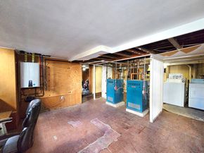 14 Harding Ave, Everett MA 02149