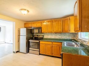 153 Commercial St 5, Braintree MA 02184