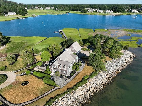 160 Marshall Street, Duxbury MA 02332