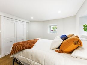 86 Cypress St 861, Watertown MA 02472