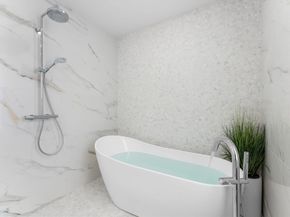 86 Cypress St 861, Watertown MA 02472