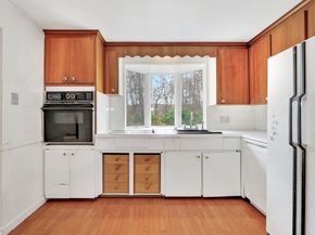 34 Morningside Ln, Lincoln MA 01773