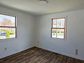 10 N Glenway Ave, Randolph MA 02368
