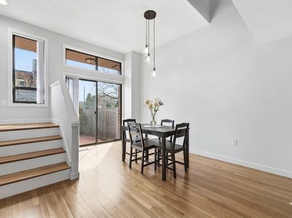 581 Mount Auburn Street 2, Cambridge MA 02138