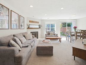510 Ridgefield Cir C, Clinton MA 01510