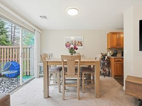510 Ridgefield Cir C, Clinton MA 01510