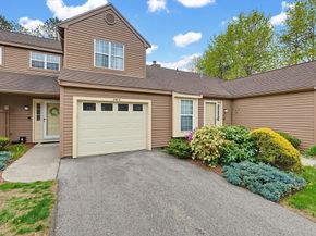 510 Ridgefield Cir C, Clinton MA 01510