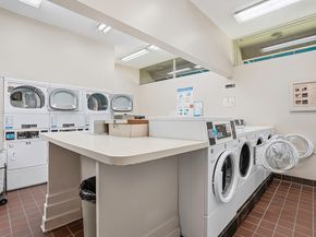 8 Shrewsbury Green Dr G, Shrewsbury MA 01545