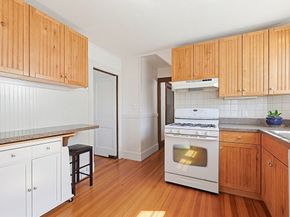 57 E Cross St, Norwood MA 02062