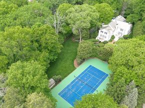 64 Albion Rd, Wellesley MA 02481