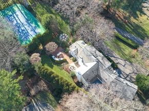64 Albion Rd, Wellesley MA 02481