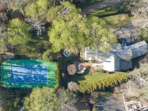 64 Albion Rd, Wellesley MA 02481