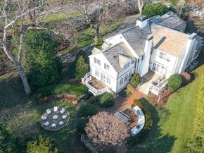 64 Albion Rd, Wellesley MA 02481
