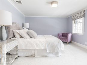 64 Albion Rd, Wellesley MA 02481