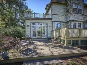 16 Harrison St, Newton MA 02461