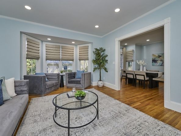 16 Harrison St, Newton MA 02461