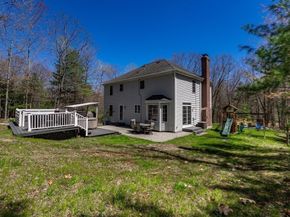 102 North St, Holden MA 01522