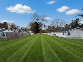 43 Buttonwood Road, Halifax MA 02338