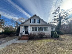 110 Main St, Kingston MA 02364