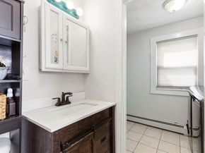 75 Auburn St, Brockton MA 02302