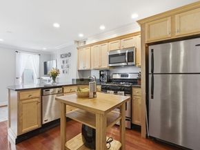 523 E 2nd St 5, Boston MA 02127