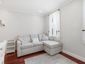 523 E 2nd St 5, Boston MA 02127