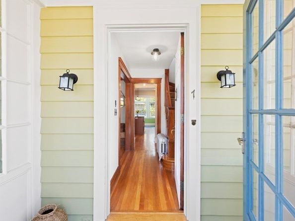 7 Inverness Road, Arlington MA 02476
