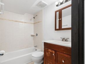 48 Waverly, Lynn MA 01904