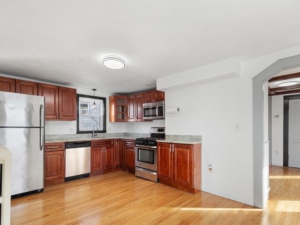 48 Waverly, Lynn MA 01904