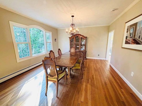 19 Harvest Ln, Hingham MA 02043
