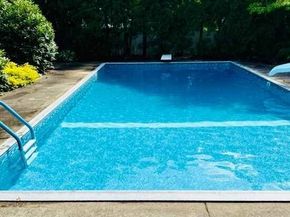 19 Harvest Ln, Hingham MA 02043