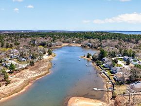 63 Edgewater Drive, Wareham MA 02571