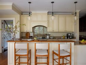 14 Elmwood Avenue, Cambridge MA 02138