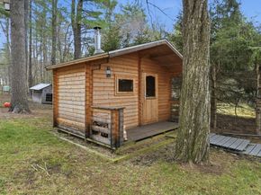 37 Thompson Pond Rd, Spencer MA 01562