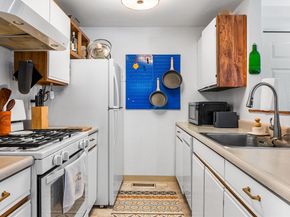 360 Littleton Rd C7, Chelmsford MA 01824
